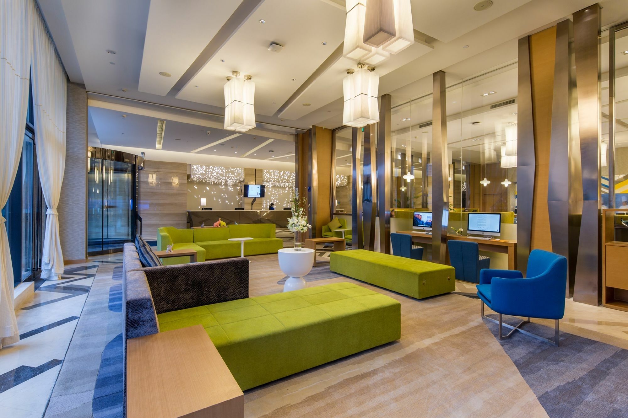 Holiday Inn Express Chengdu Huanhuaxi By Ihg-Near Jinsha Site Musem,Near Wuhou Temple Museum,Welcome Drinks,Free Gym,Free Self-Service Laundry Buitenkant foto
